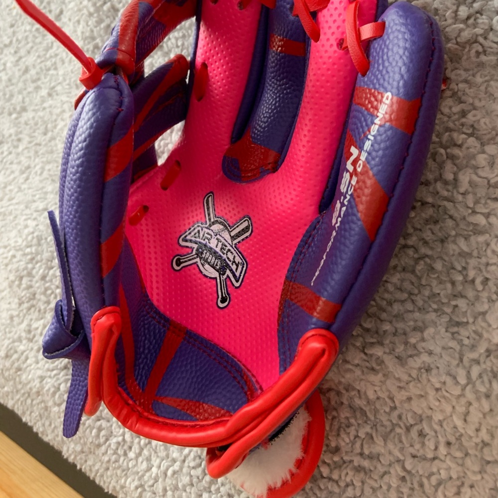 Catching mit for kids